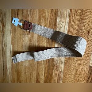 Women’s woven belt